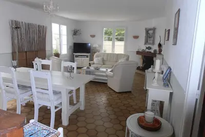 Image de le château d'oléron, maison 4 *, Centre, port, plage à pied ou à vélo