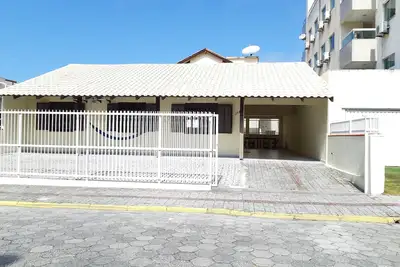 Image de Maison près de la plage de Bombas avec un emplacement idéal pour un maximum de 8 personnes