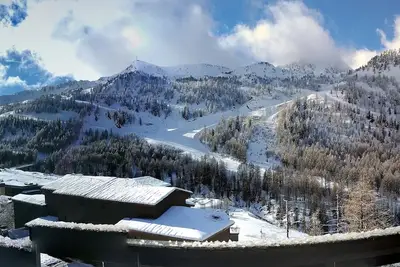Image de Très bel appart. rénové 5 pers. vue sur les pistes, piscine, sauna, garage
