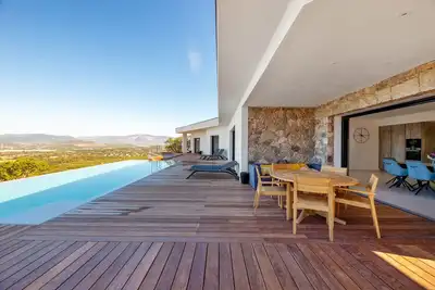 Image de Villa 5 chambres, piscine, vue mer panoramique sur le golfe d'Ajaccio
