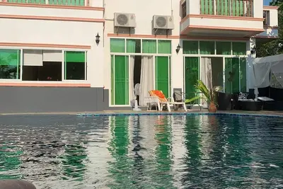 Image de Albina Pool Villa 4 chambres exécutives