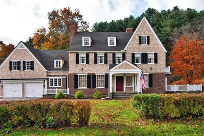 Image de Rich Valley Estate 8 bdrm 12 bds 7 fireplaces 8 bath+Swim hole, Hunting & fishing