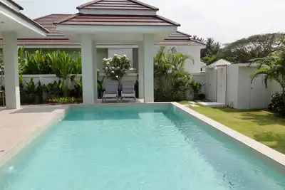 Image de Hua Hin Villa récente, moderne et luxueuse