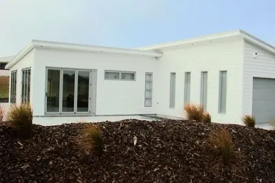 À distance de marche de la plage de Ruakaka