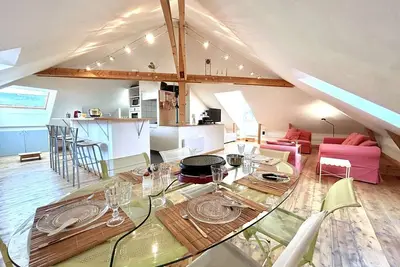 Duplex 70m² 8 pers. à Briançon, proche télécabine, 2 chambres, coin nuit, parking privé