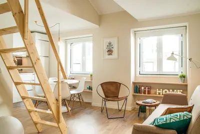 Image de Un charmant appartement en mezzanine au coeur du centre historique de Lisbonne. ;))