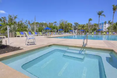 Image de Tropical Paradise Oceanfront Condo - Cabana Daydreamin '