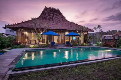 Image de Rumah Tyang Mengwi, Piscine privée, Villa 2 chambres