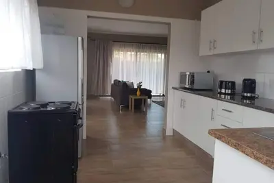 Image de Greenroof Guest House Whole