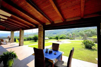 Image de Villa Celidonia: A characteristic and welcoming three-story villa surrounded by the greenery, with Free Wi-Fi.