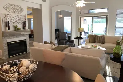 Image de Maison de luxe récemment rénovée à North Scottsdale