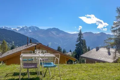 Orchidée 111 by Interhome