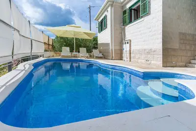 Villa Holiday home Zvečanje (V6211-K1) - Zvečanje