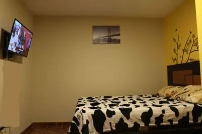 Image de Appartement confortable de deux chambres près de la place principale de Barranco