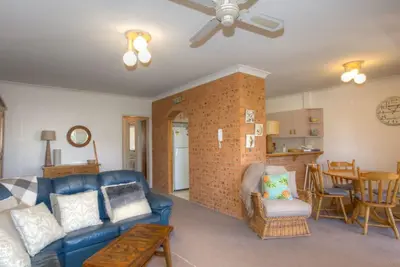 St James 6 à Tuncurry