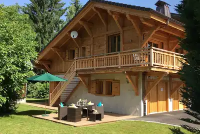 Image de Appartement de 2 chambres et 2 salles de bains pouvant accueillir jusqu'à 6 personnes, à seulement 200 mètres des remontées mécaniques