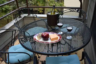 Image de Condo - distance de marche des pistes! Laissez-passer pour les invités membres disponibles!