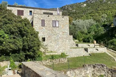 Image de Rosa Marine moderne et traditionnelle à la fois