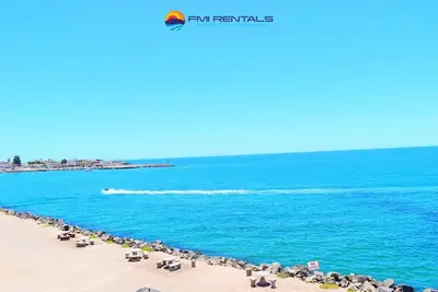 Image de Marina Pinacate B-307 (2 chambres / 2 salles de bains) par Fmi Rentals.