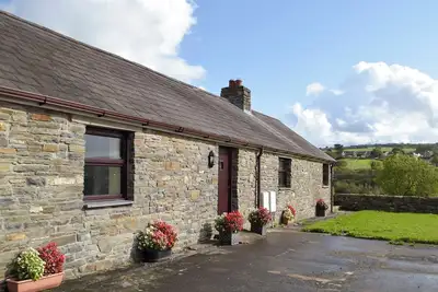 Image de 3 chambres à coucher à Pontyates, near Kidwelly