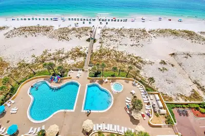 Image de Juste 199 $ / nt jusqu'au 10/31 - 9ème étage 2 chs à Gulf-front Emerald Isle!