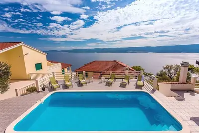 Image de Villa Maslina, with private 32m2Pool, panoramic views on 100km coastline, 12 pax