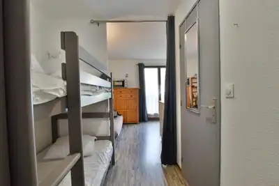 Image de Appartement spacieux près des pistes, Bernex