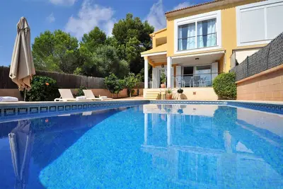 Image de Beautiful Villa with sea views, private pool, air conditioning and wifi ideal for families. - Free Wifi