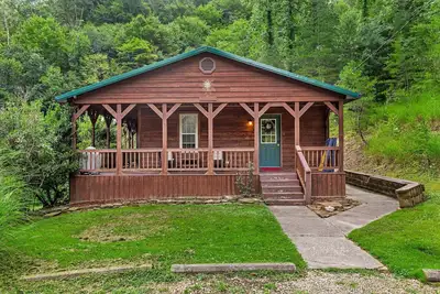 Image de 'Sundance' 2br Red River Gorge Cabin w / Hot Tub!