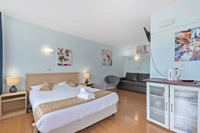 Image de Gazebo Motor In Room 11 - Chambre Classique de Motel de Campagne près de Murray avec Wifi