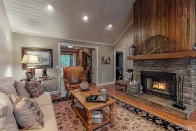 Image de Nouvelle inscription Réductions pour octobre! ! Highlands, Caroline du Nord