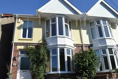 Image de 4 chambres à coucher à Combe Martin