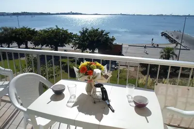 Image de Appartement climatisé proche des Thermes avec balcon et parking à Balaruc-les-Bains