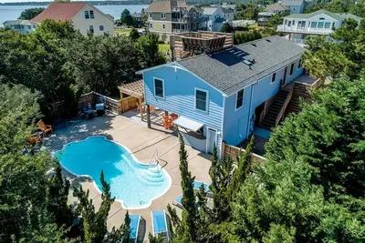 Image de Faisons le coucher du soleil | 100 m de la plage | Piscine privée, chien bienvenus