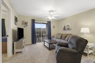 Image de Entrer. Pas d'étapes. Une belle vue sur Table Rock Lake et The Ozark Mtns.