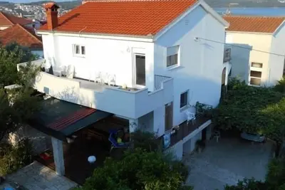 Image de Appartement dans Trogir avec terrasse, Climatisation, Wifi (4787-1)