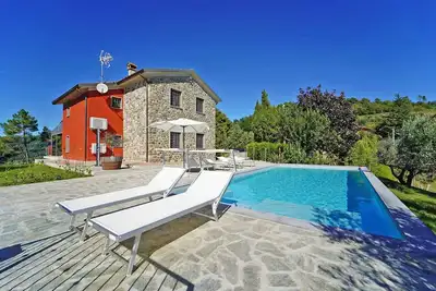 Image de Villa Dea A / C Grande piscine Bbq Kids Play Area Gym Sauna BVolley près des Cinque Terre