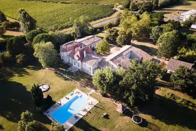 Image de Chartreuse Grande Piscine plage dordogne Activites Grande terrasse Animaux Ok