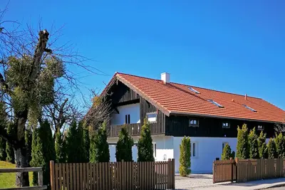 Image de Appartement de vacances - appartement d'hôtes au sud de Starnberg, 4 pièces sur 2 étages