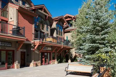Image de Retraite De Rue Principale, Frisco, Co Townhome de luxe