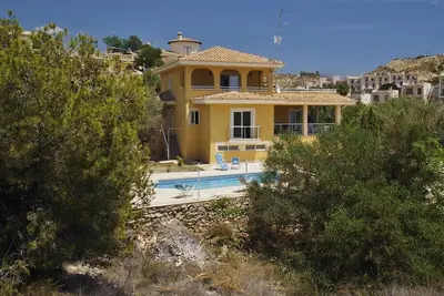 Image de Magnifique Villa \"Jean-Claude\" Pour 6-8 Personnes, Piscine PRIVÉE; Airco, Bord De Mer