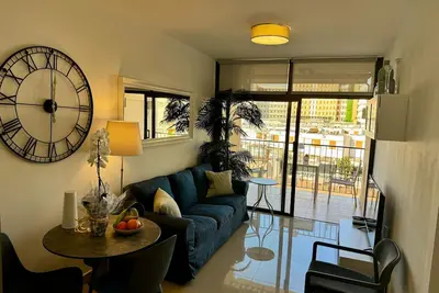 Blue Beach - Two Bedroom Apartment in Second Line of Beach
