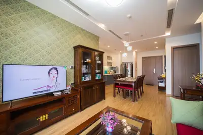 Image de Appartement de luxe Vinhomes Metropolis 02 Br # 5 ** Sky View #