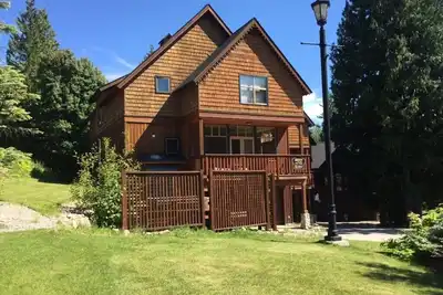 Image de Parfait pour les grands groupes, vue imprenable sur Red Mountain