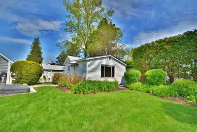Image de Petite maison sur la baie