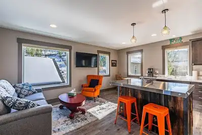 Image de The Nest on Main - À distance de marche du centre-ville d'Helena!