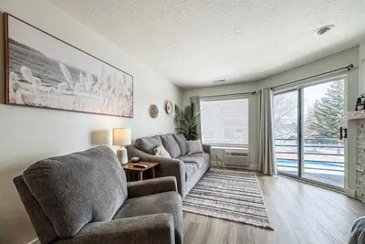 Image de Inn Condo # 209-Magnifique condo 1 chambre à Harbour Village-Nouvelle inscription