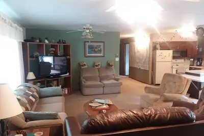 Image de Burnett Boys Hunting & Fishing Lodge Inc.