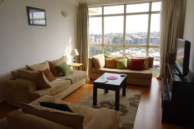 Image de Appartement d'une chambre entièrement meublé à Goro, Flintstone Homes