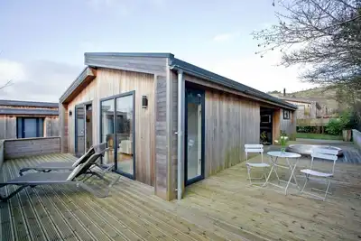 Un pavillon qui peut accueillir 2 personnes dans 1 chambre